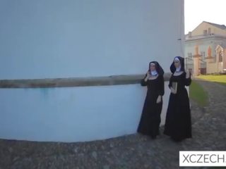 Galet bizzare kön med catholic nuns och den gigantisk!