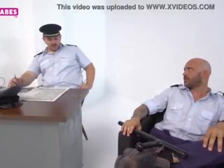 Sugarbabestv&colon; greeks pulis officer malaswa pelikula